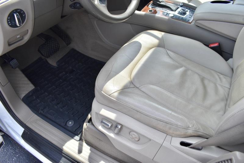 Audi Q7 3.0T Premium Plus quattro 2015