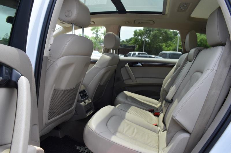 Audi Q7 3.0T Premium Plus quattro 2015