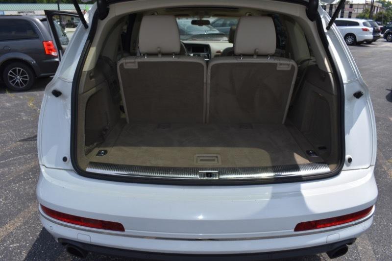 Audi Q7 3.0T Premium Plus quattro 2015