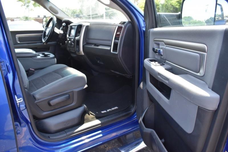RAM 2500 SLT Crew Cab SWB 4WD 2015