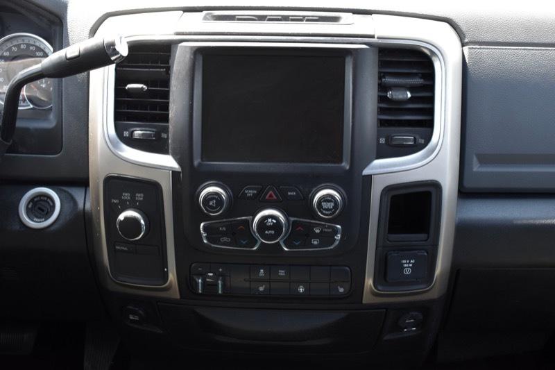 RAM 2500 SLT Crew Cab SWB 4WD 2015