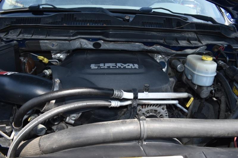 RAM 2500 SLT Crew Cab SWB 4WD 2015