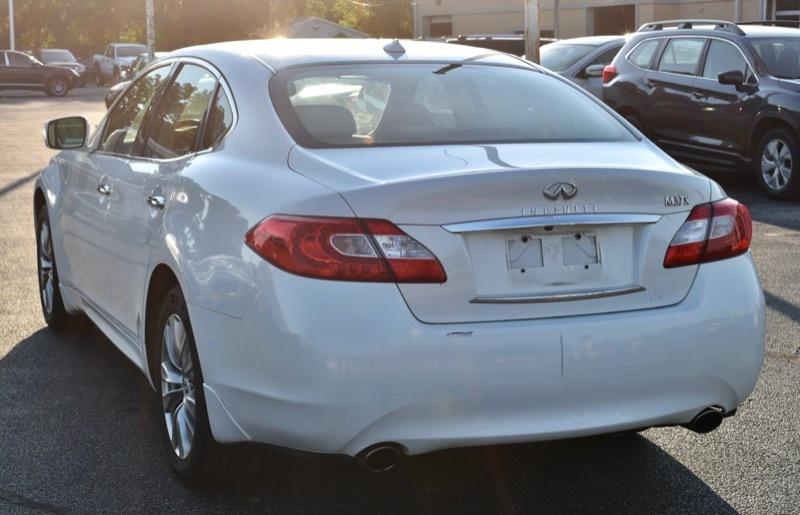 Infiniti M 37x 2012