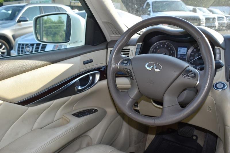 Infiniti M 37x 2012