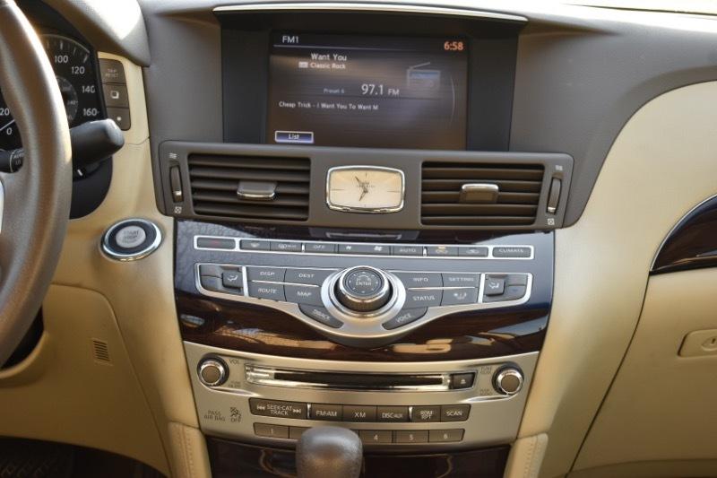 Infiniti M 37x 2012
