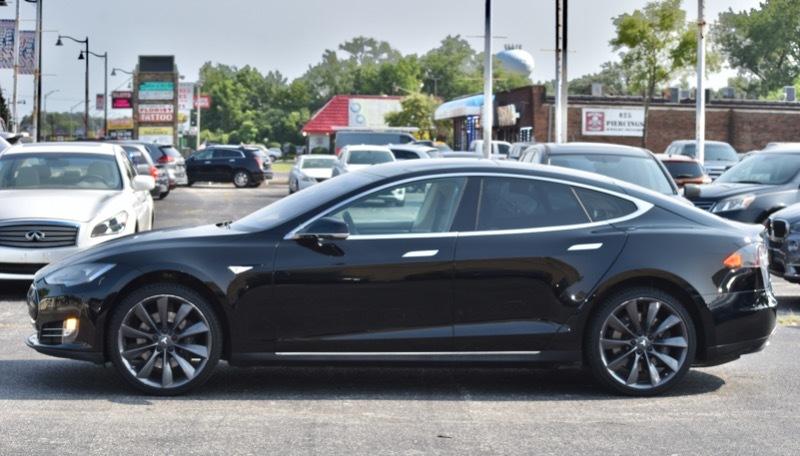 Tesla Model S Performance 2013