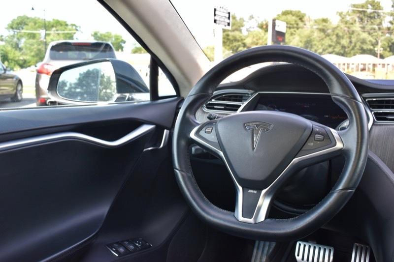 Tesla Model S Performance 2013
