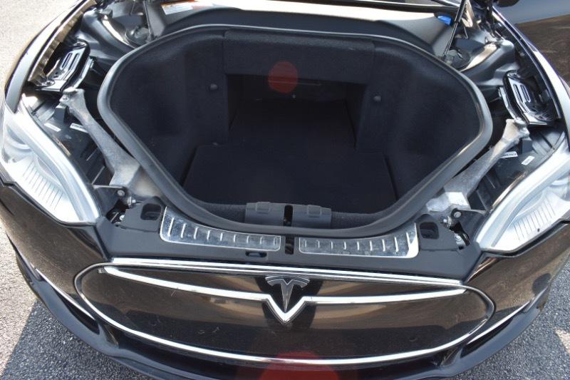Tesla Model S Performance 2013