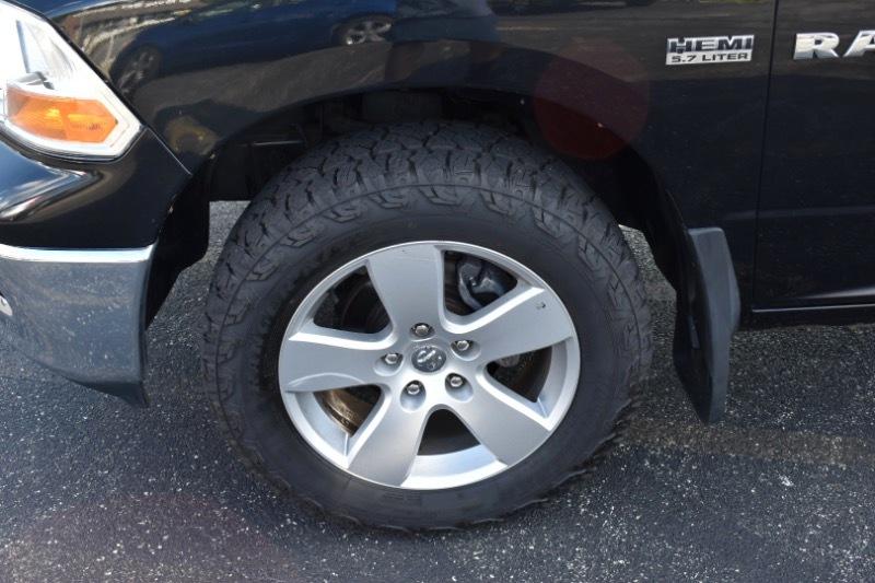 Dodge Ram 1500 SLT Quad Cab 4WD 2009