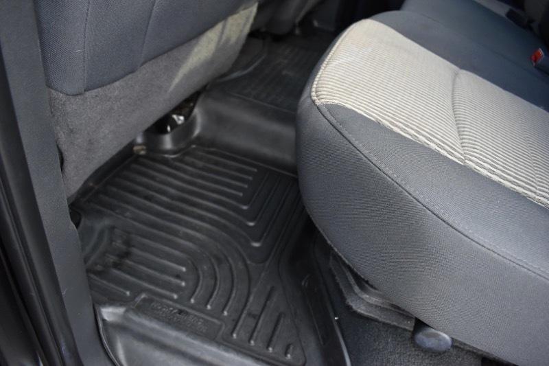 Dodge Ram 1500 SLT Quad Cab 4WD 2009
