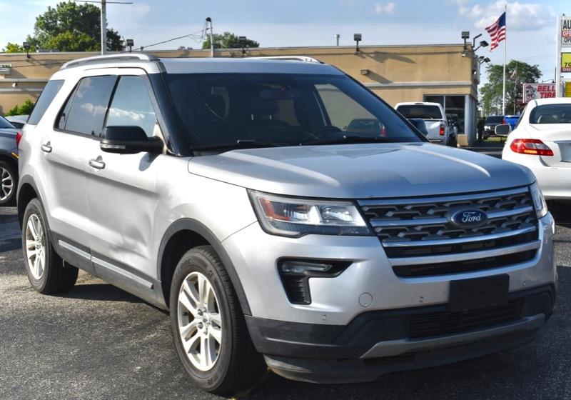 Ford Explorer XLT 4WD 2018