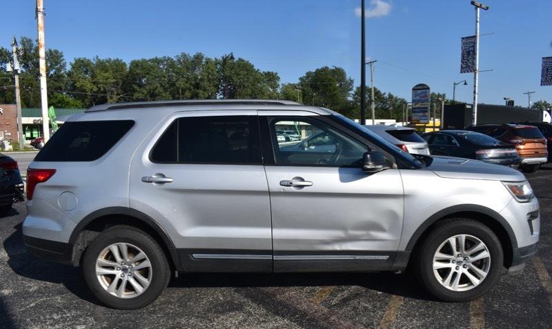 Ford Explorer XLT 4WD 2018