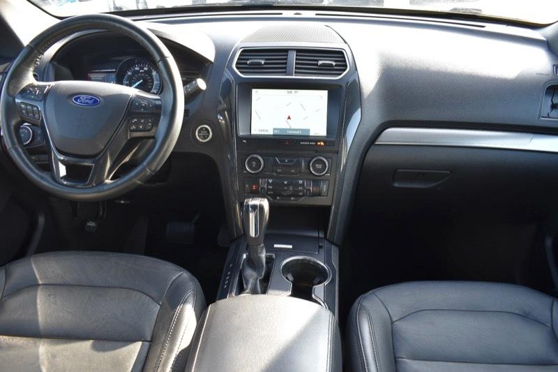 Ford Explorer XLT 4WD 2018