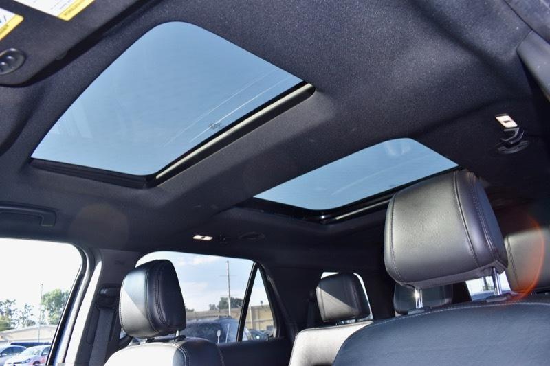 Ford Explorer XLT 4WD 2018