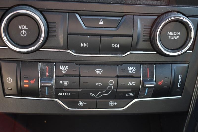 Ford Explorer XLT 4WD 2018