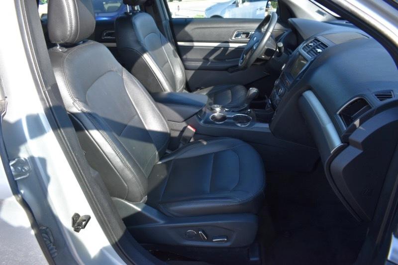 Ford Explorer XLT 4WD 2018