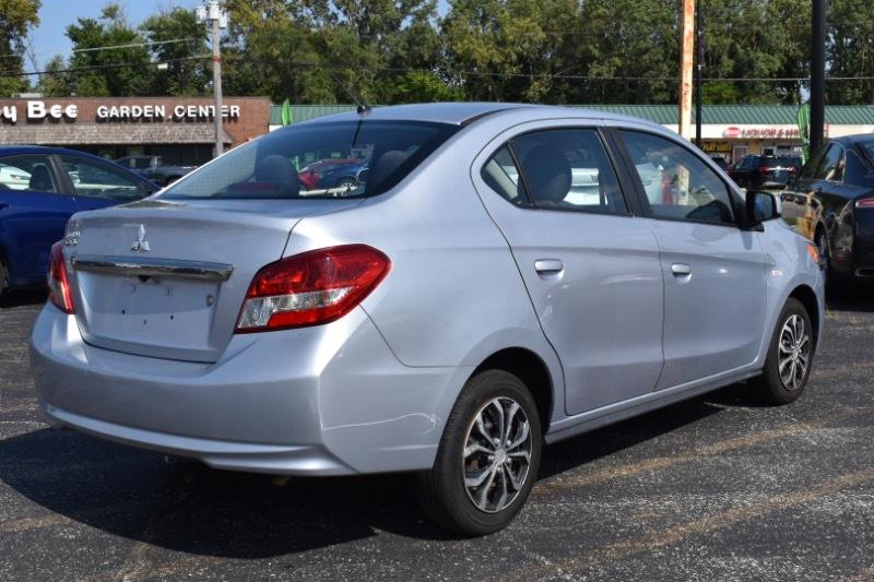 Mitsubishi Mirage G4 ES 5M 2020