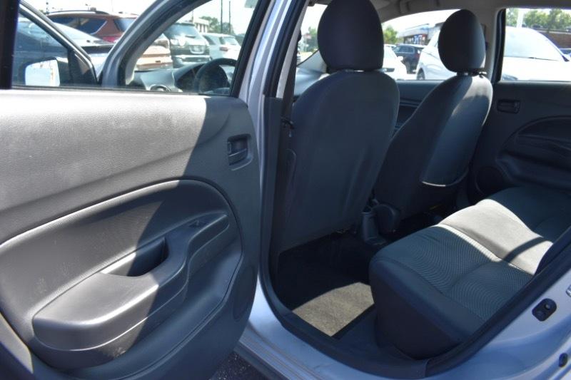 Mitsubishi Mirage G4 ES 5M 2020