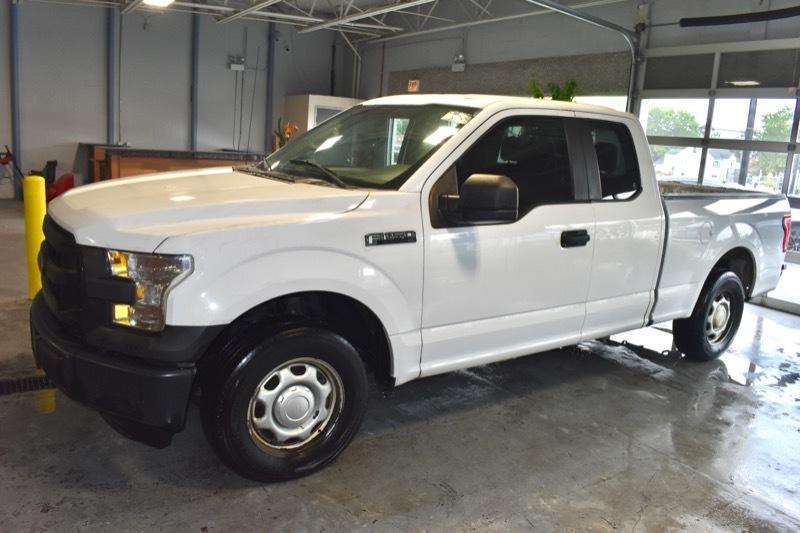 Ford F-150 XL SuperCab 6.5-ft. Bed 2WD 2016