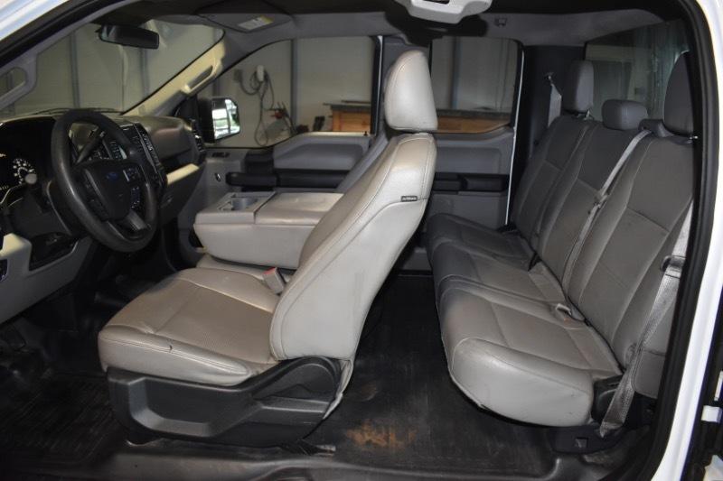 Ford F-150 XL SuperCab 6.5-ft. Bed 2WD 2016