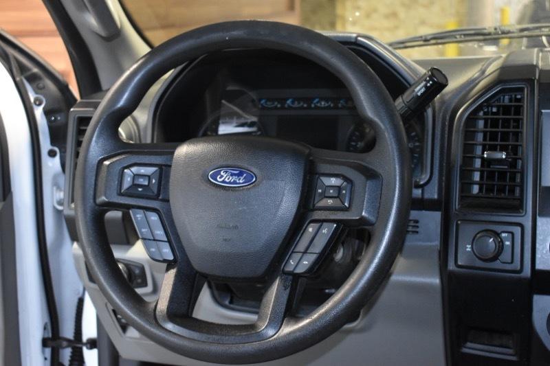 Ford F-150 XL SuperCab 6.5-ft. Bed 2WD 2016