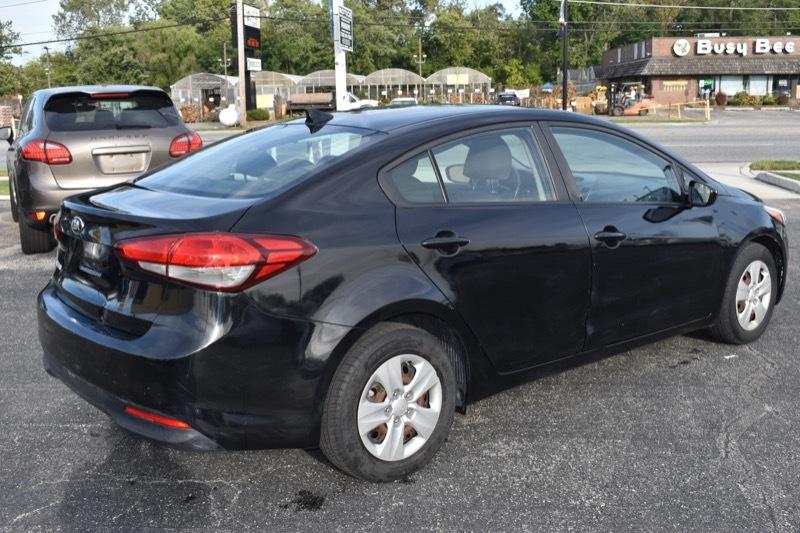 Kia Forte LX 6A 2017