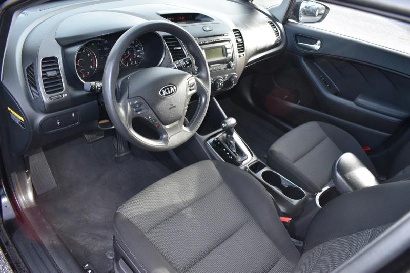 Kia Forte LX 6A 2017