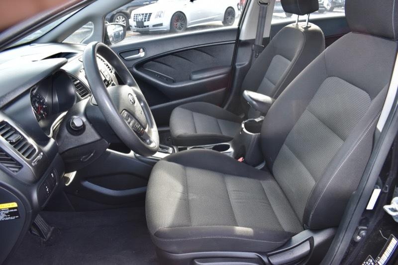 Kia Forte LX 6A 2017