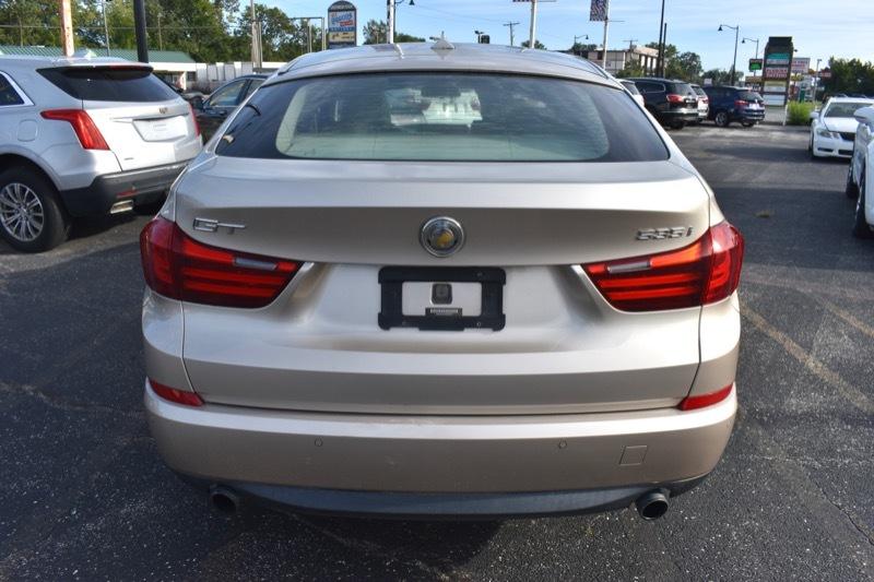 BMW 5-Series Gran Turismo 535i 2014