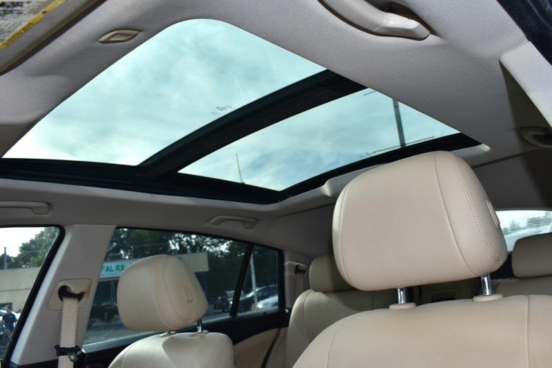 BMW 5-Series Gran Turismo 535i 2014