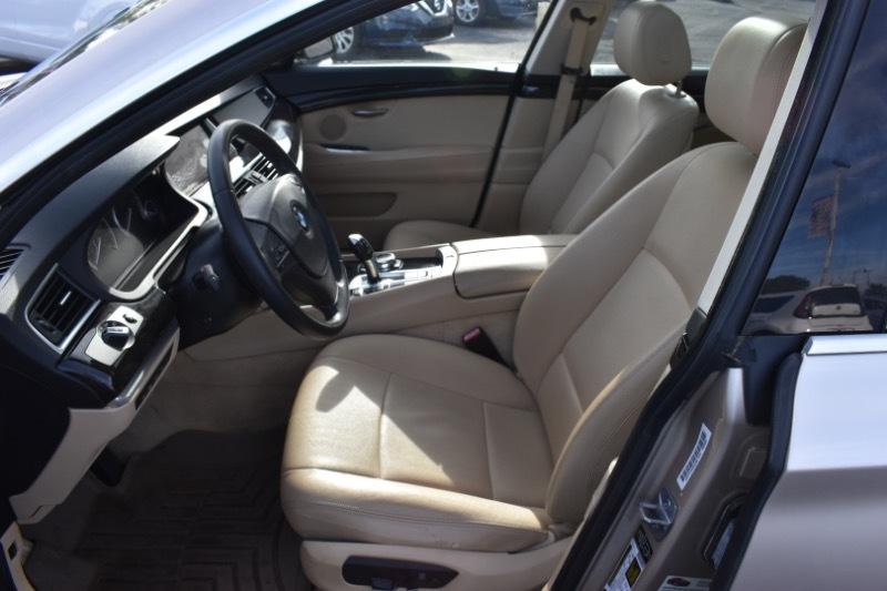 BMW 5-Series Gran Turismo 535i 2014