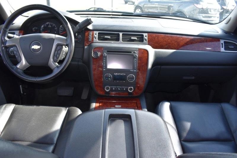 Chevrolet Avalanche LTZ 4WD 2012