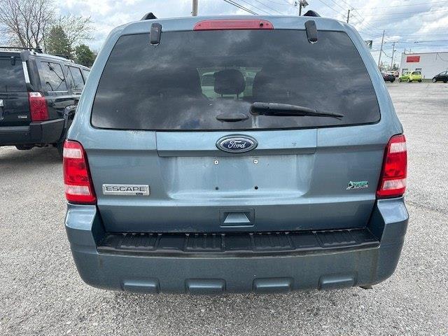 Ford Escape XLT 4WD 2012