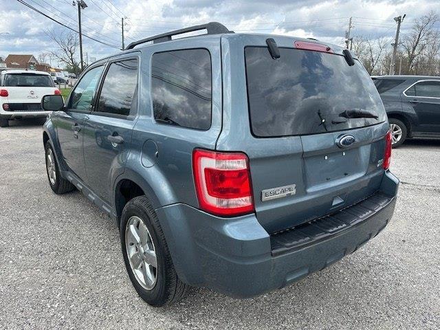 Ford Escape XLT 4WD 2012