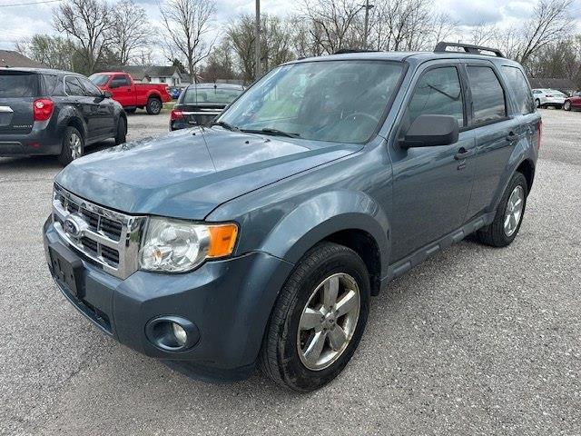 Ford Escape XLT 4WD 2012