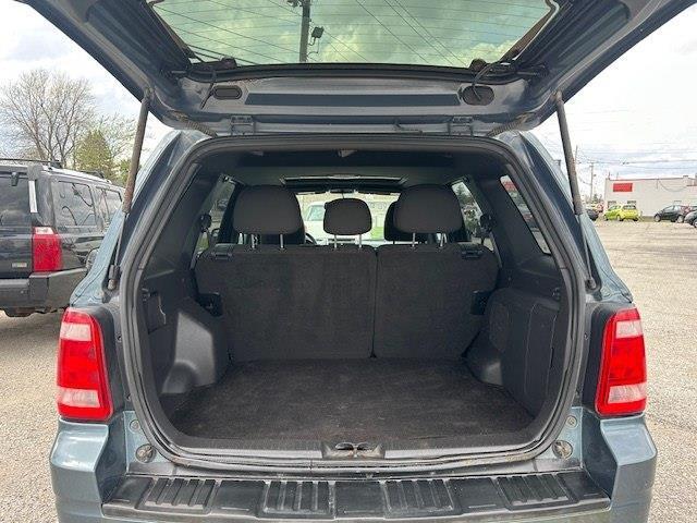 Ford Escape XLT 4WD 2012