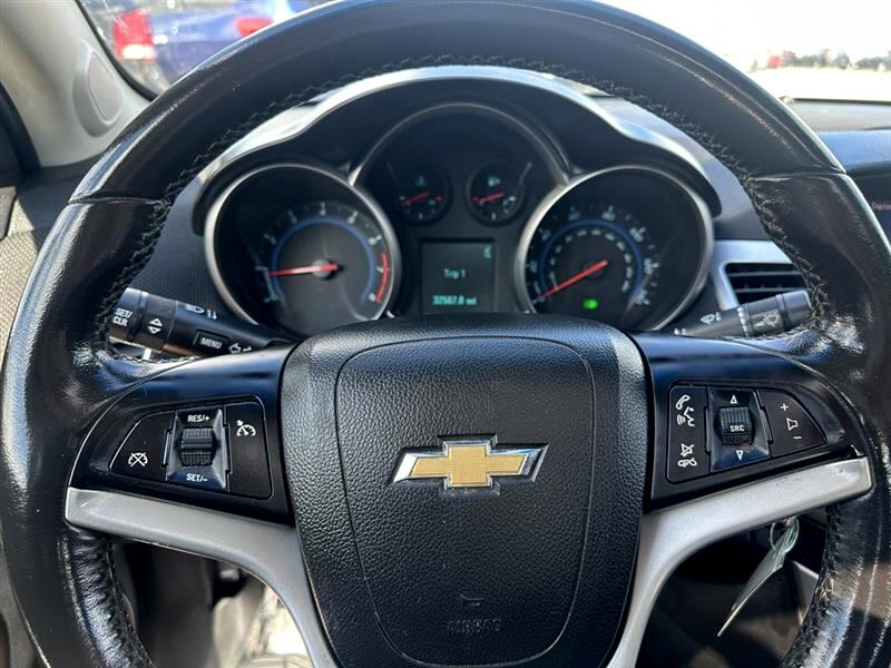 Chevrolet Cruze 2LT 2011 Chevrolet Cruze 2LT 2011