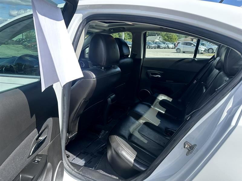 Chevrolet Cruze 2LT 2011 Chevrolet Cruze 2LT 2011