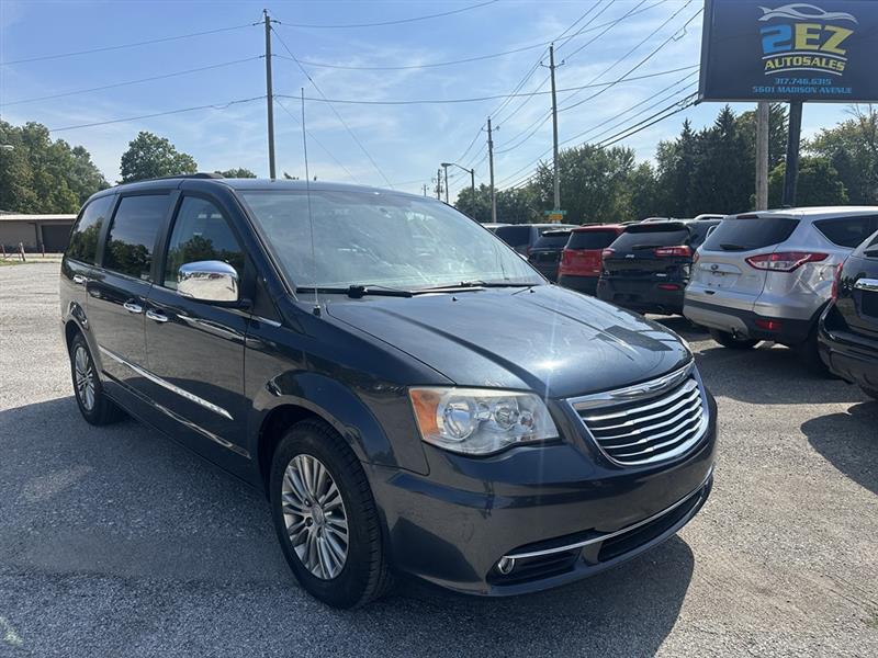 2013 Chrysler Town & Country