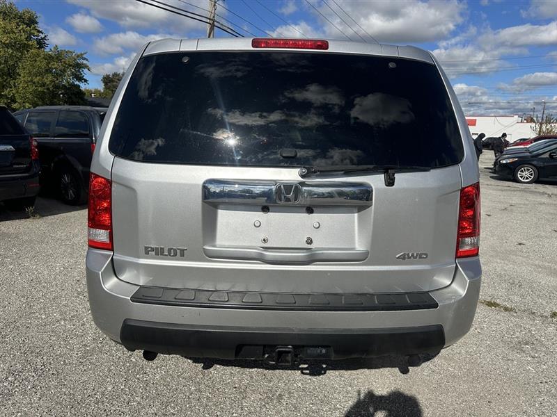 Honda Pilot LX 4WD 5-Spd AT 2010 Honda Pilot LX 4WD 5-Spd AT 2010