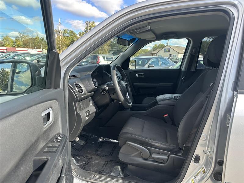 Honda Pilot LX 4WD 5-Spd AT 2010 Honda Pilot LX 4WD 5-Spd AT 2010