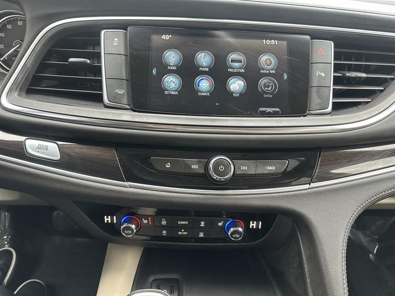 Buick Enclave Essence FWD 2018 Buick Enclave Essence FWD 2018