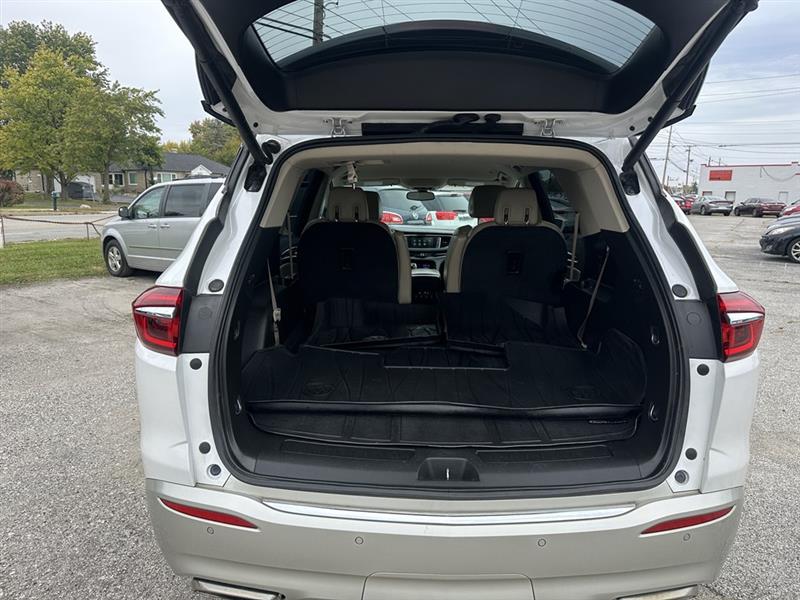 Buick Enclave Essence FWD 2018 Buick Enclave Essence FWD 2018