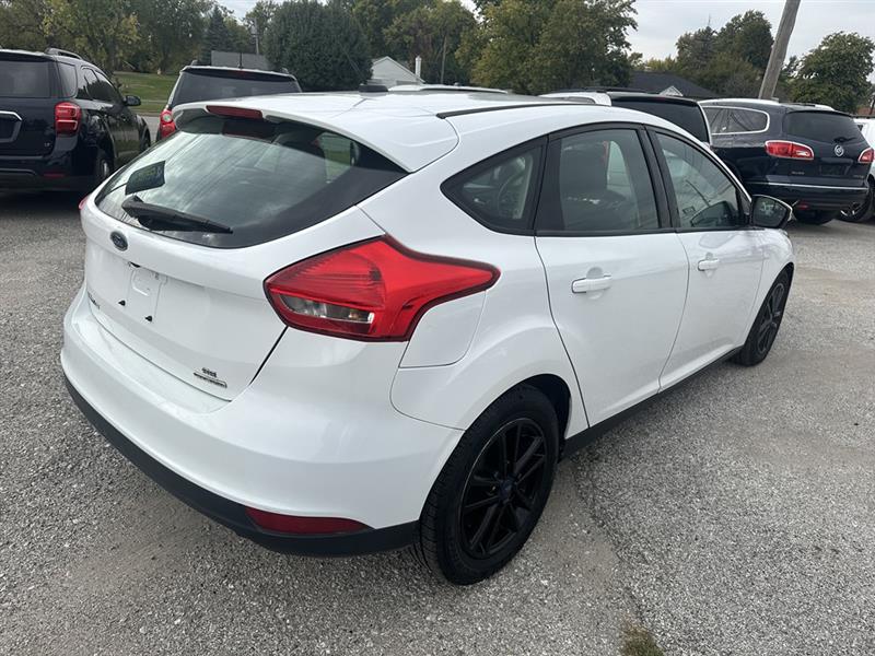 Ford Focus SE Hatch 2015 Ford Focus SE Hatch 2015