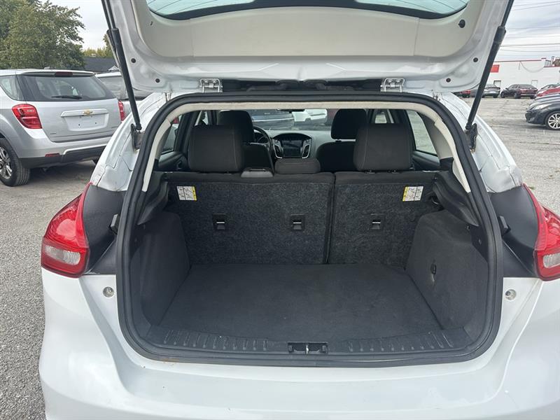 Ford Focus SE Hatch 2015 Ford Focus SE Hatch 2015