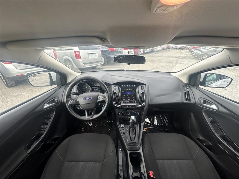 Ford Focus SE Hatch 2015 Ford Focus SE Hatch 2015