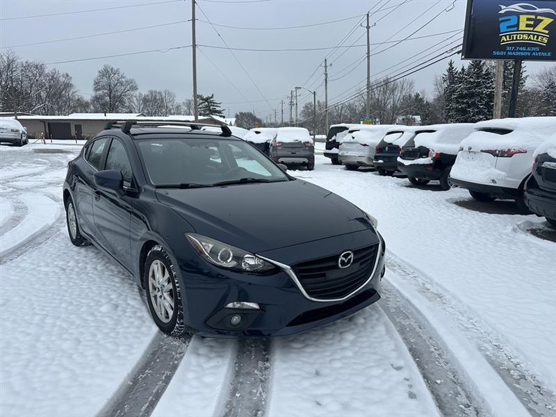 2015 Mazda MAZDA3 i Grand Touring AT 5-Door