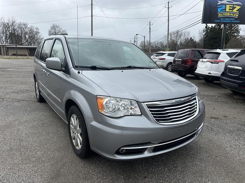 2015 Chrysler Town & Country Touring
