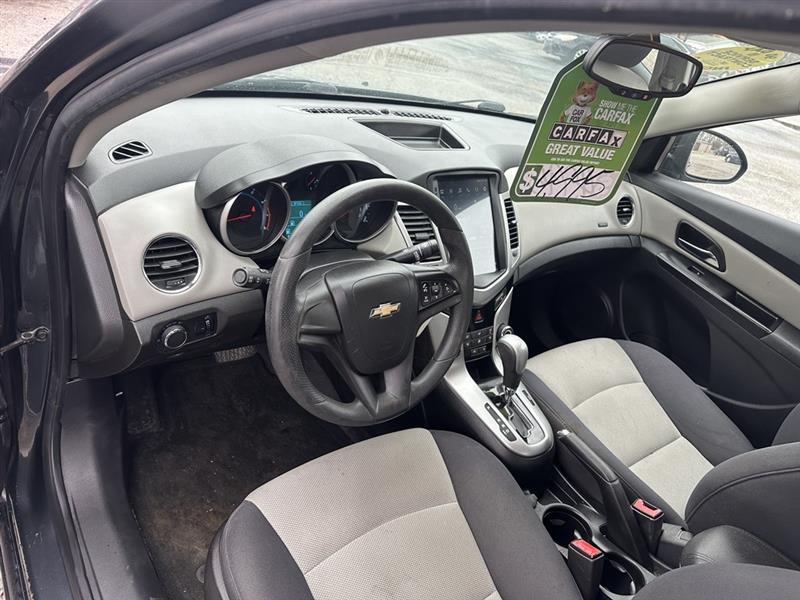 Chevrolet Cruze LS Auto 2013