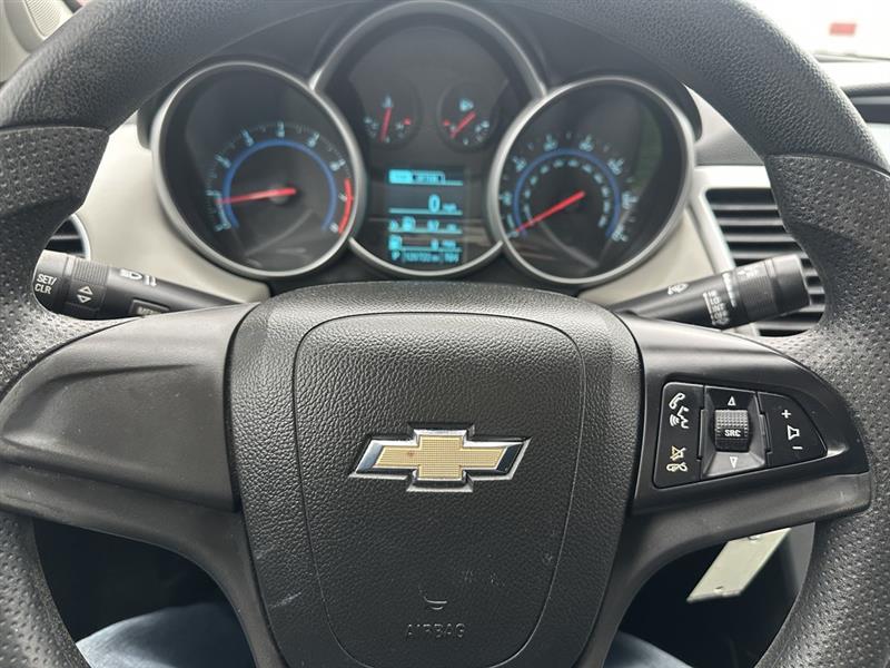 Chevrolet Cruze LS Auto 2013